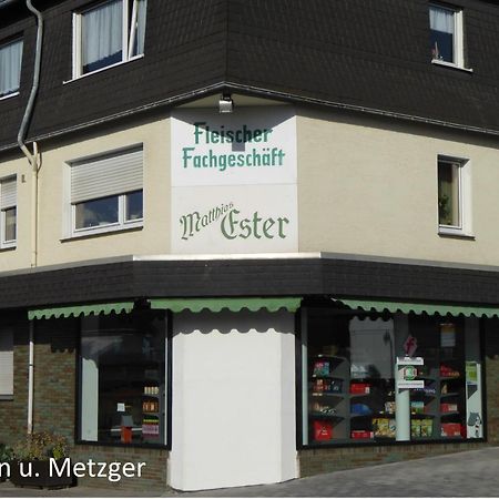 Ferienwohnung Waltraud ブリーロン エクステリア 写真