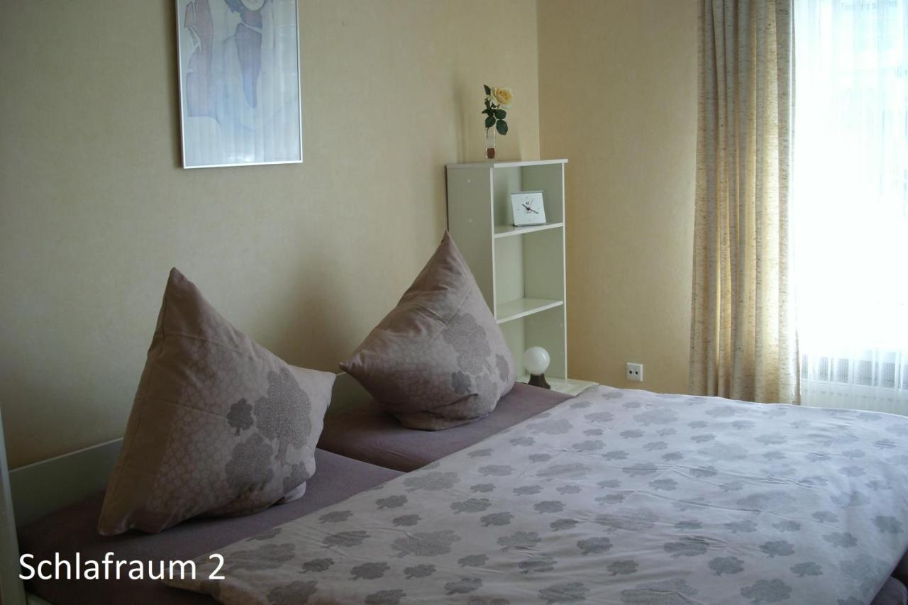 Ferienwohnung Waltraud ブリーロン エクステリア 写真