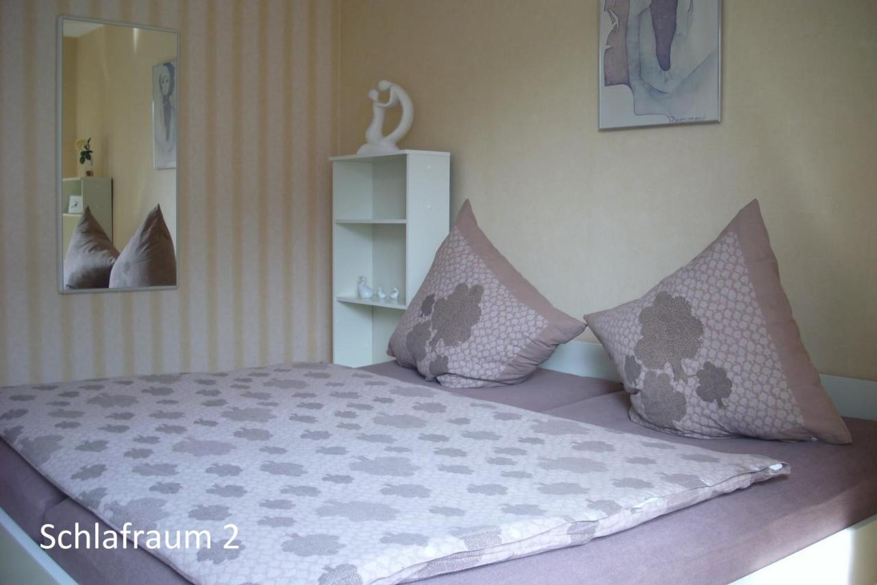 Ferienwohnung Waltraud ブリーロン エクステリア 写真