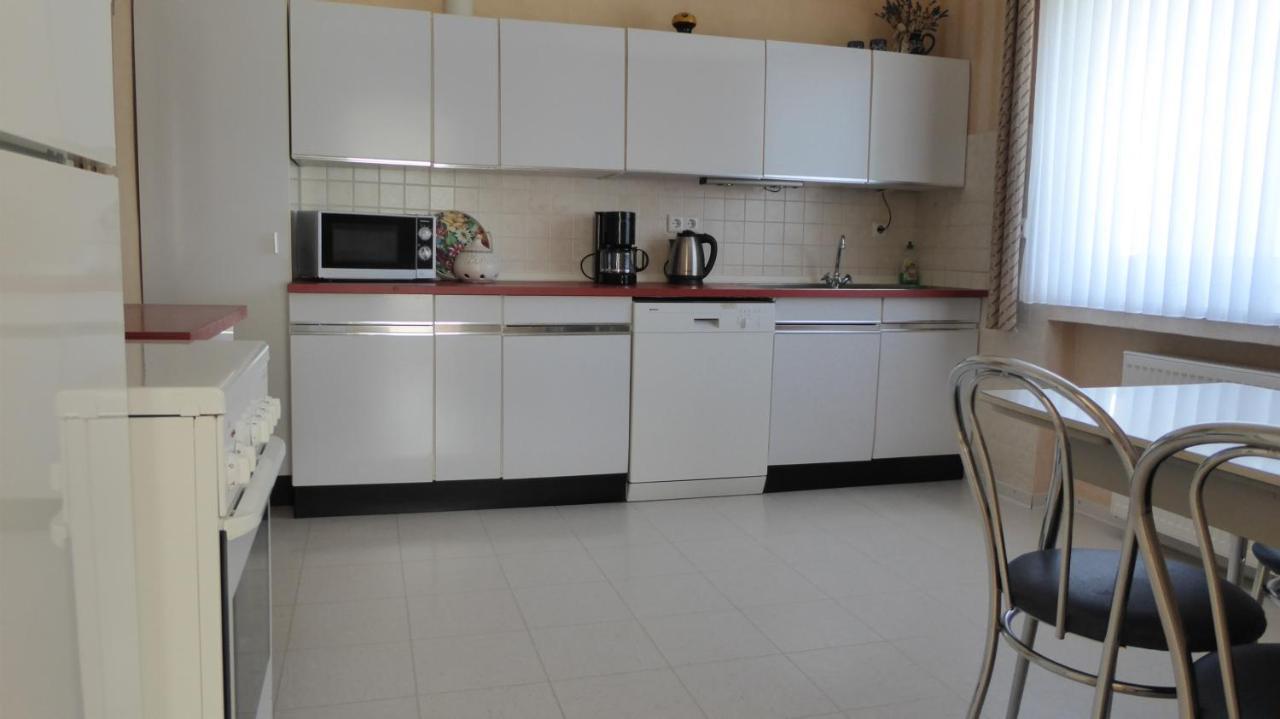 Ferienwohnung Waltraud ブリーロン エクステリア 写真